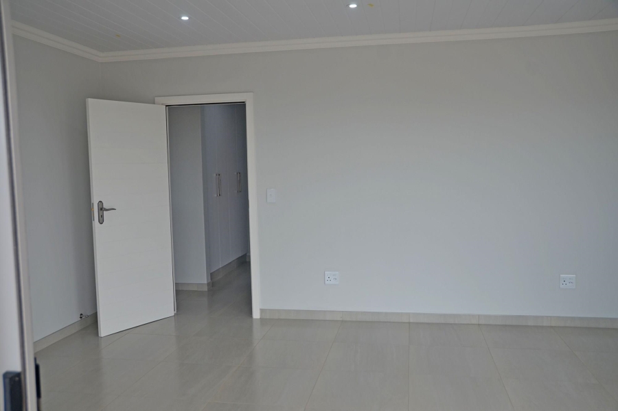 4 Bedroom Property for Sale in Monte Christo Western Cape